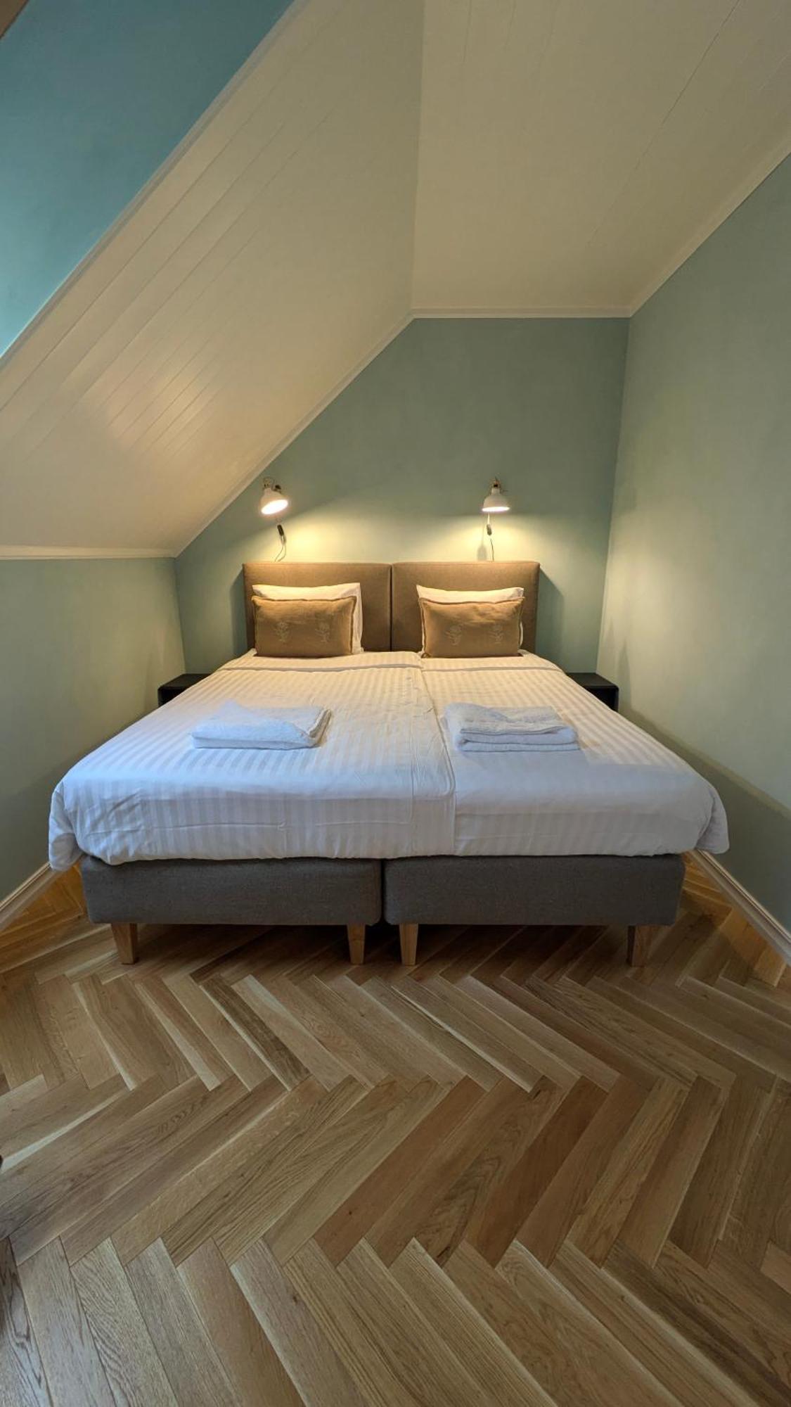 Hotel Loo Kodu&Koeoek Muraste Habitación foto